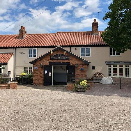 Hotel The Fountain At Tuxford & The Square And Compass Normanton On Trent Exterior foto